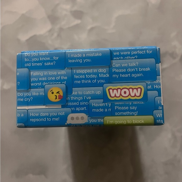 Texts From Your Ex Party Card Game - Picture 5 of 6